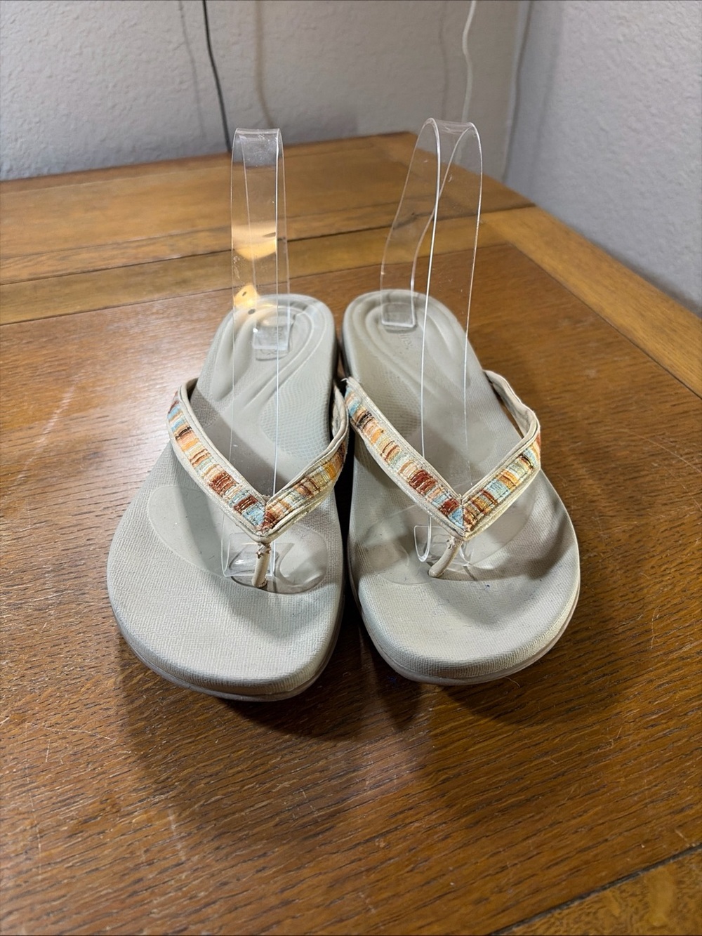 Aetrex Light Gray Flip Flop Sandals with Multicolor Beaded Straps